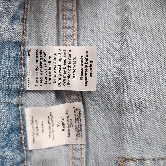 Time and Tru mid-rise boyfriend Jeans Size 18 - Picture 6 of 7